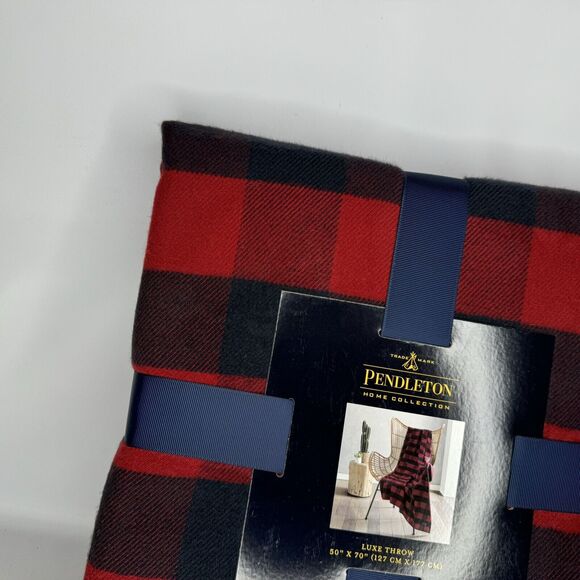 Pendleton Home Collection Rob Roy Luxe Throw Blanket 50 x 70 Red Black Plaid NEW - Picture 4 of 9